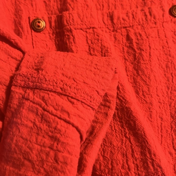 Free people, blouse, very blousy more like a tunic. - Picture 3 of 5